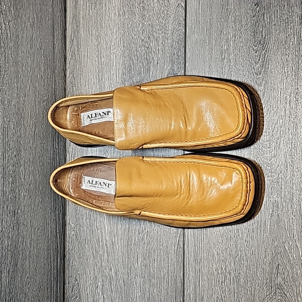 Alfani Vero Buoio.                        Mens 10.5 loafers